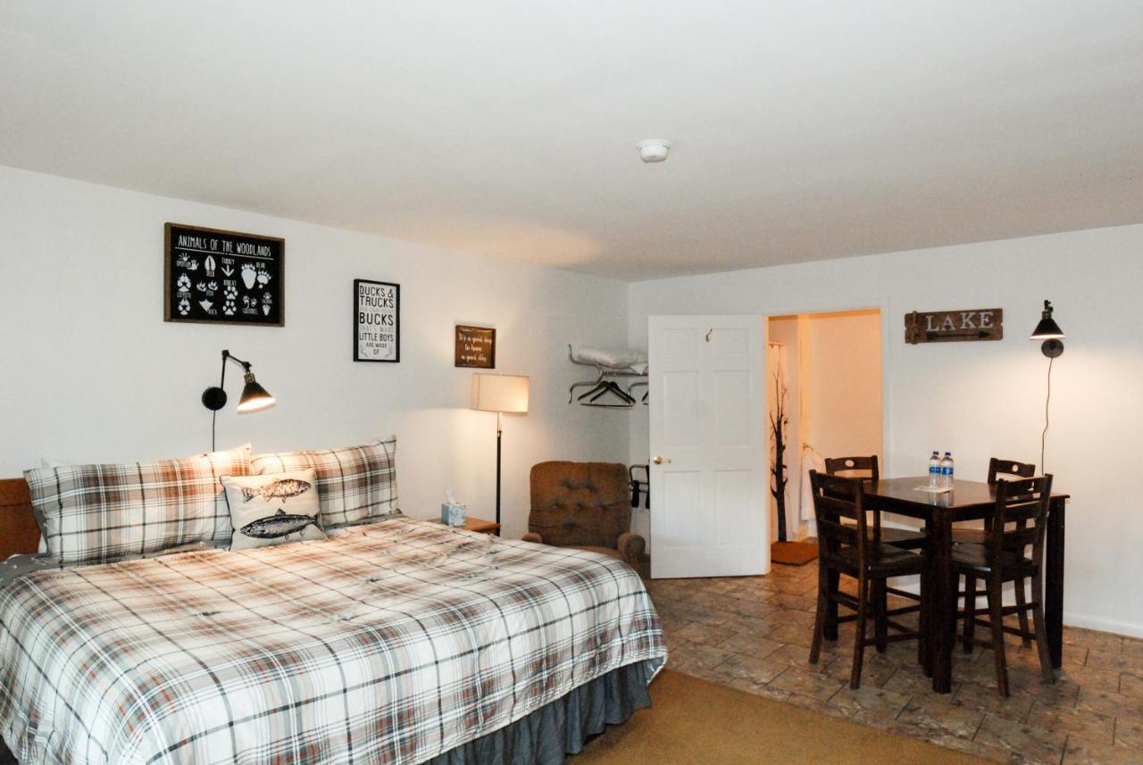 Maple Leaf Lodge Schroon Lake Exteriér fotografie